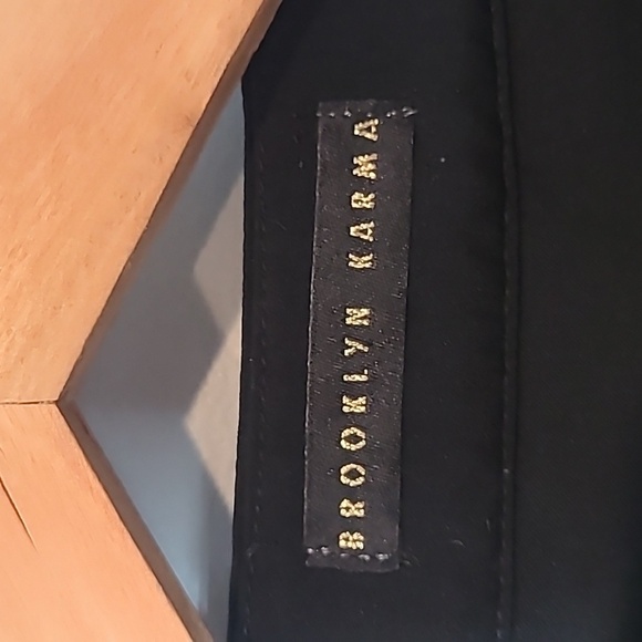 Black Sleeveless Jumpsuit - Picture 7 of 9